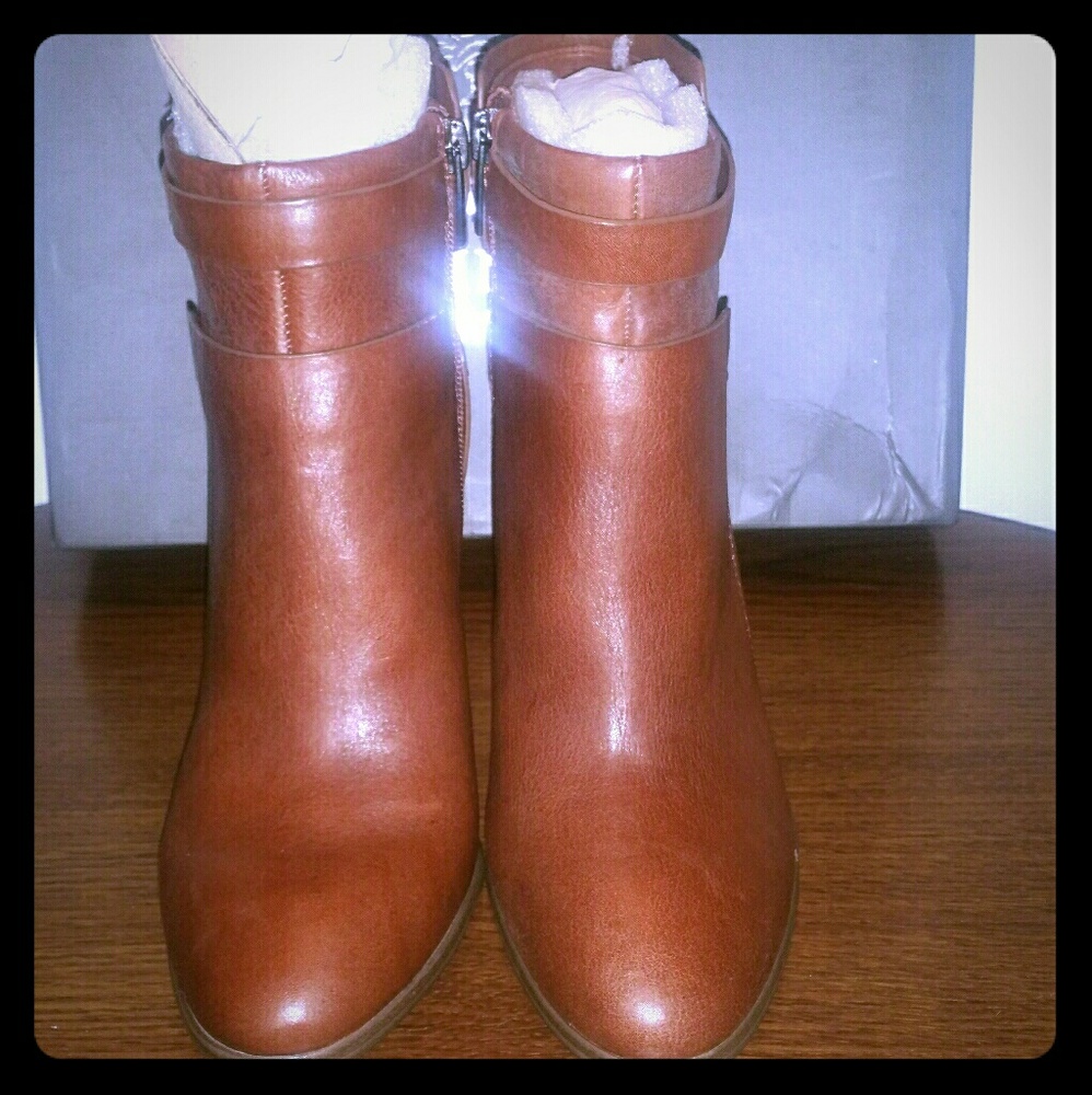 Vince Camuto boots